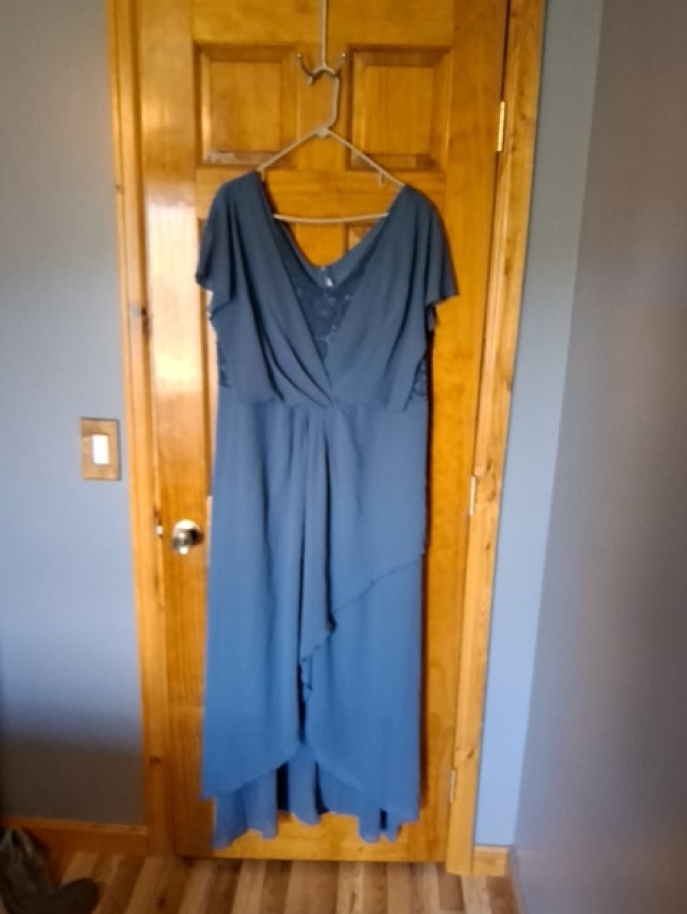 Elegant Slate Blue V-Neck Draped Evening Dress